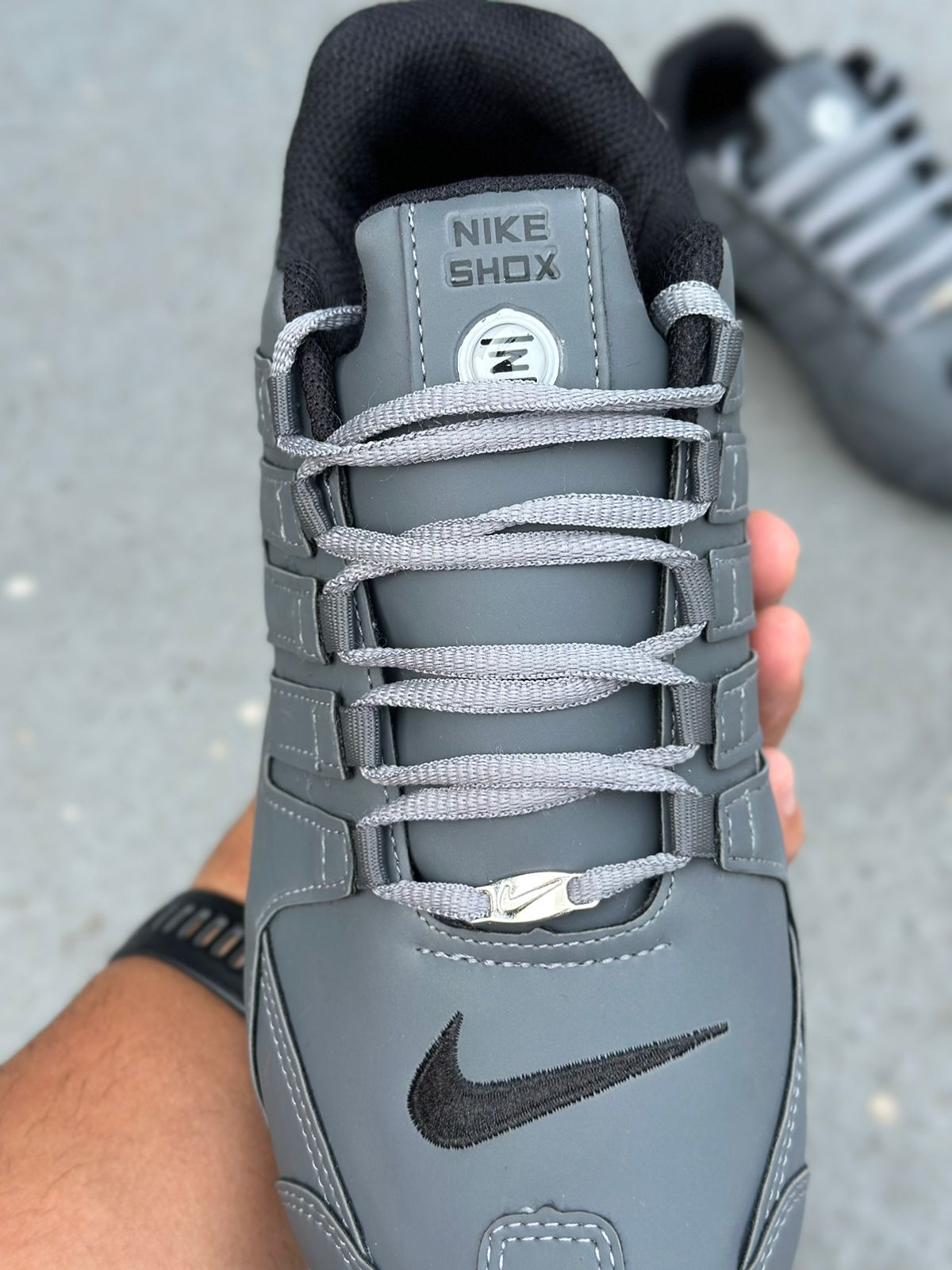 Shox NZ Cinza