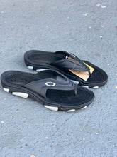 Chinelo Oakley