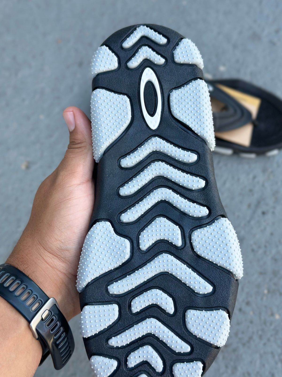 Chinelo Oakley