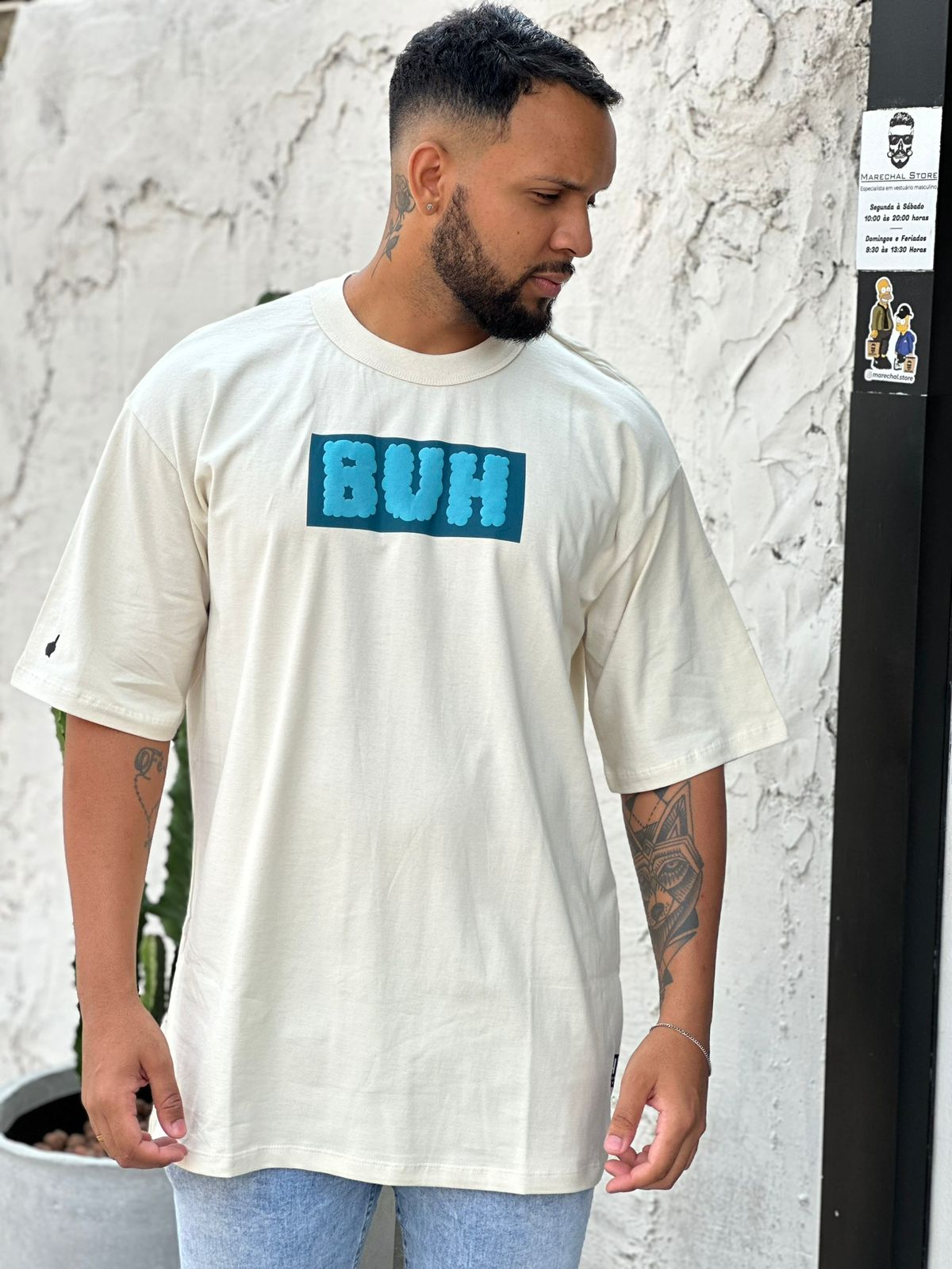 Camiseta Oversized Buh