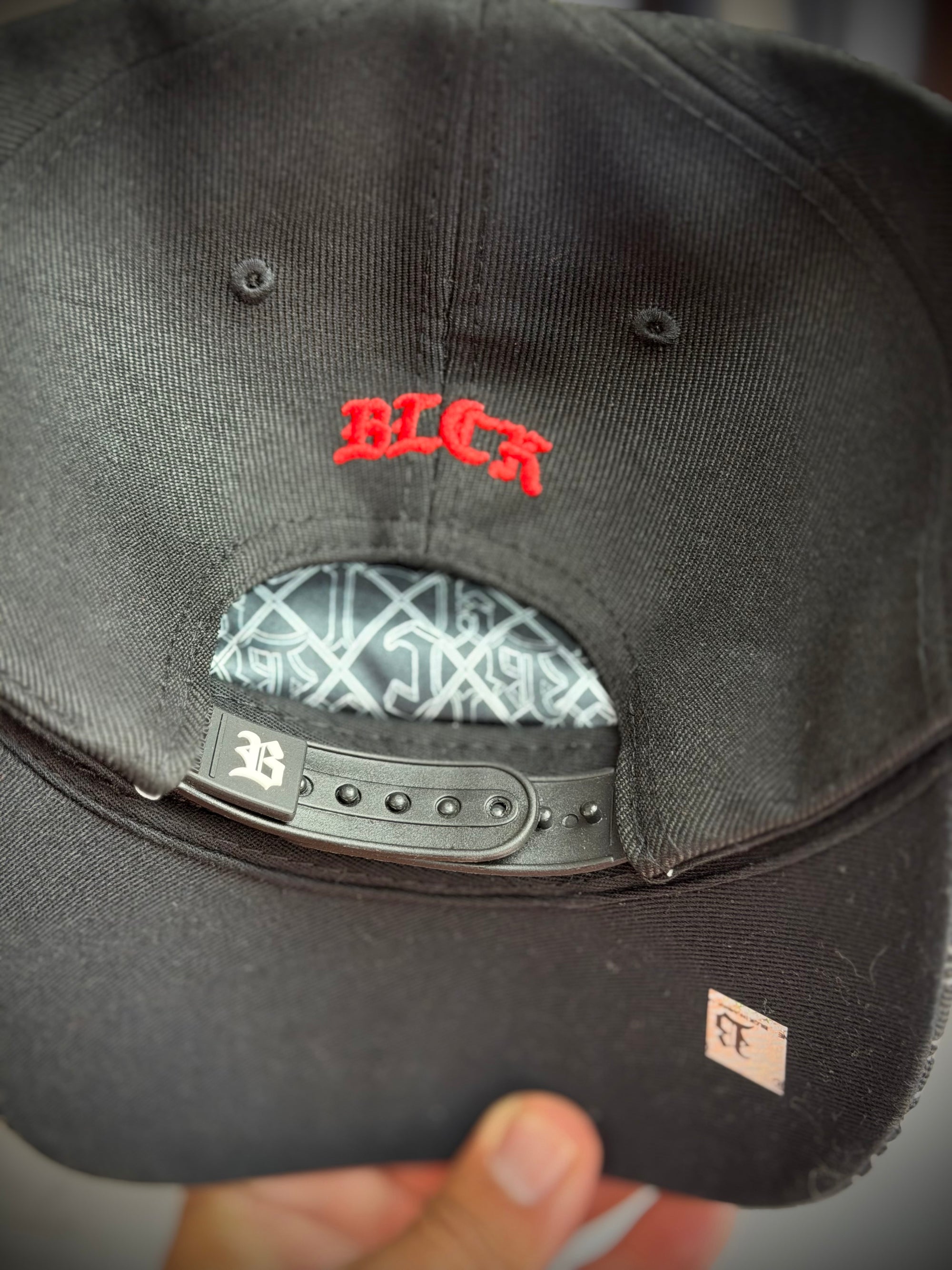 Boné BLCK