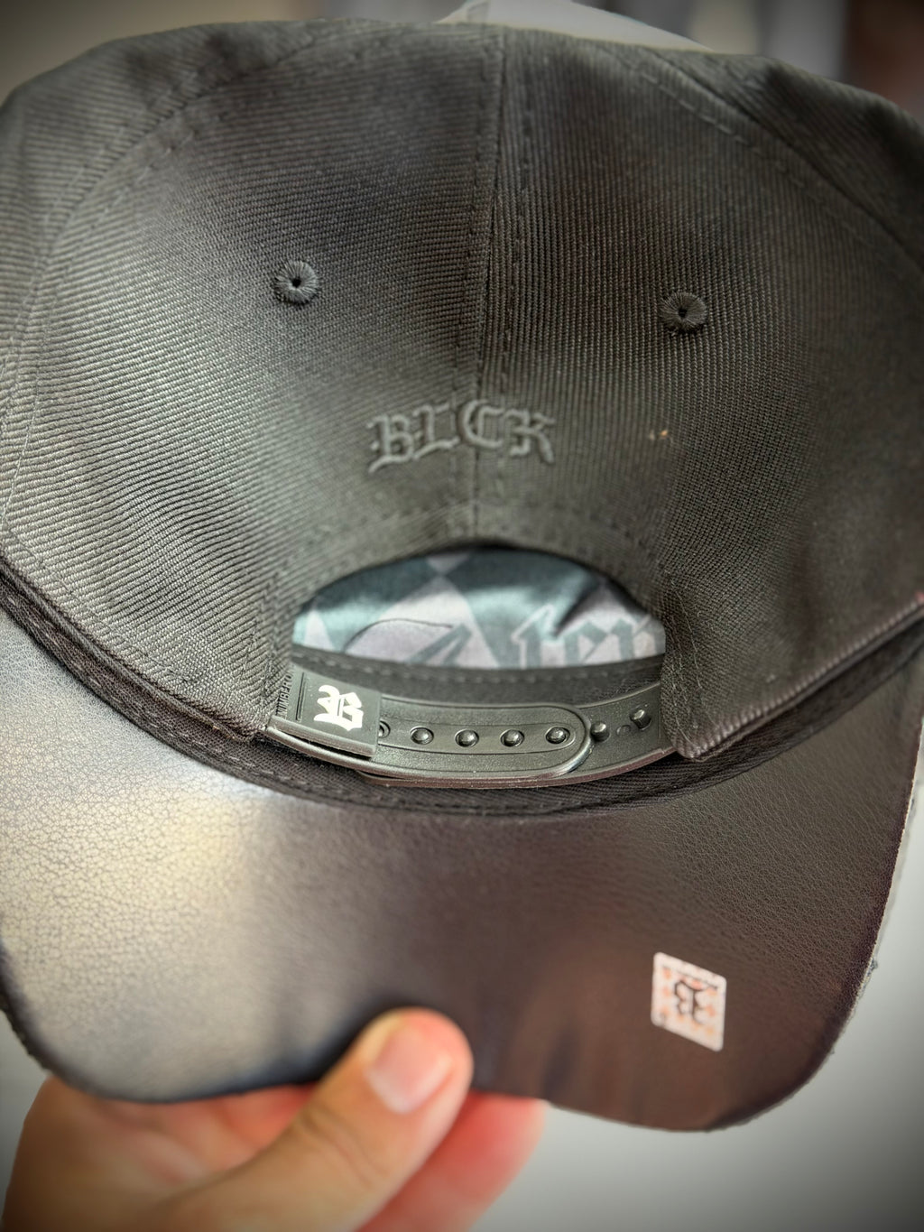 Boné BLCK