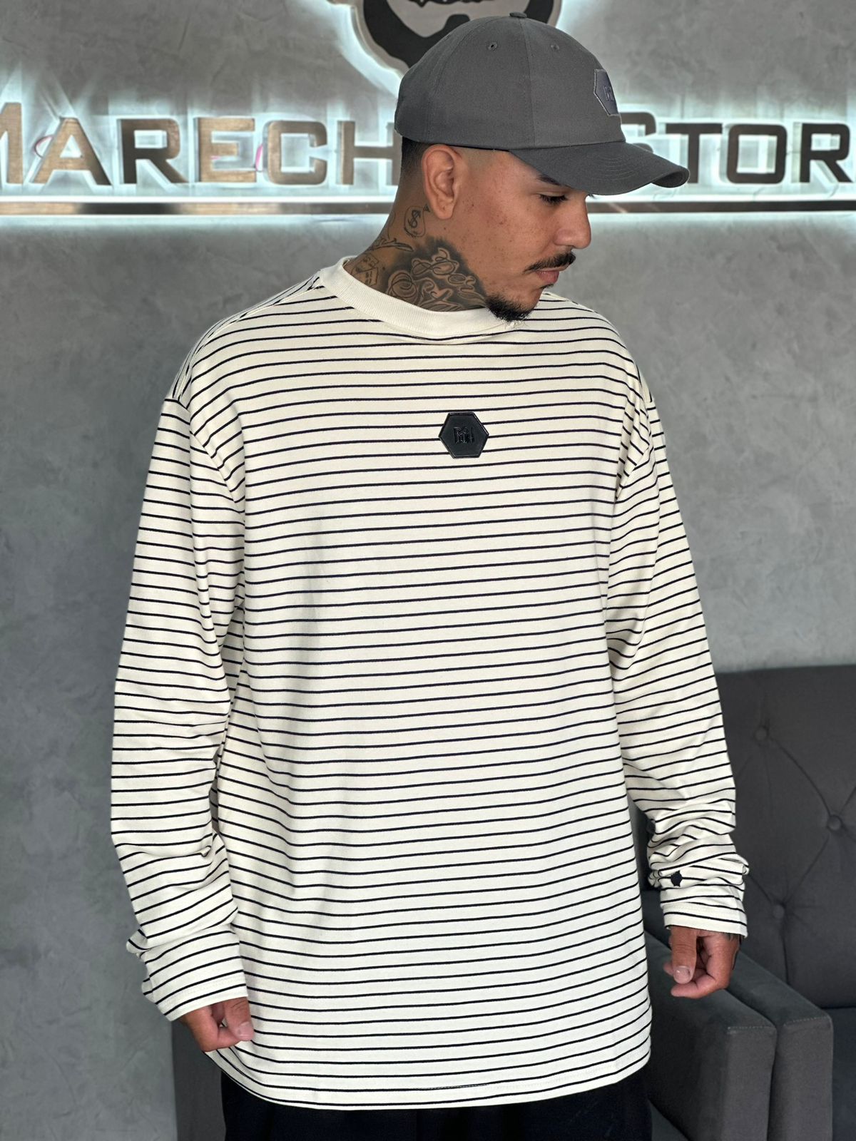 Oversized Manga Longa Buh