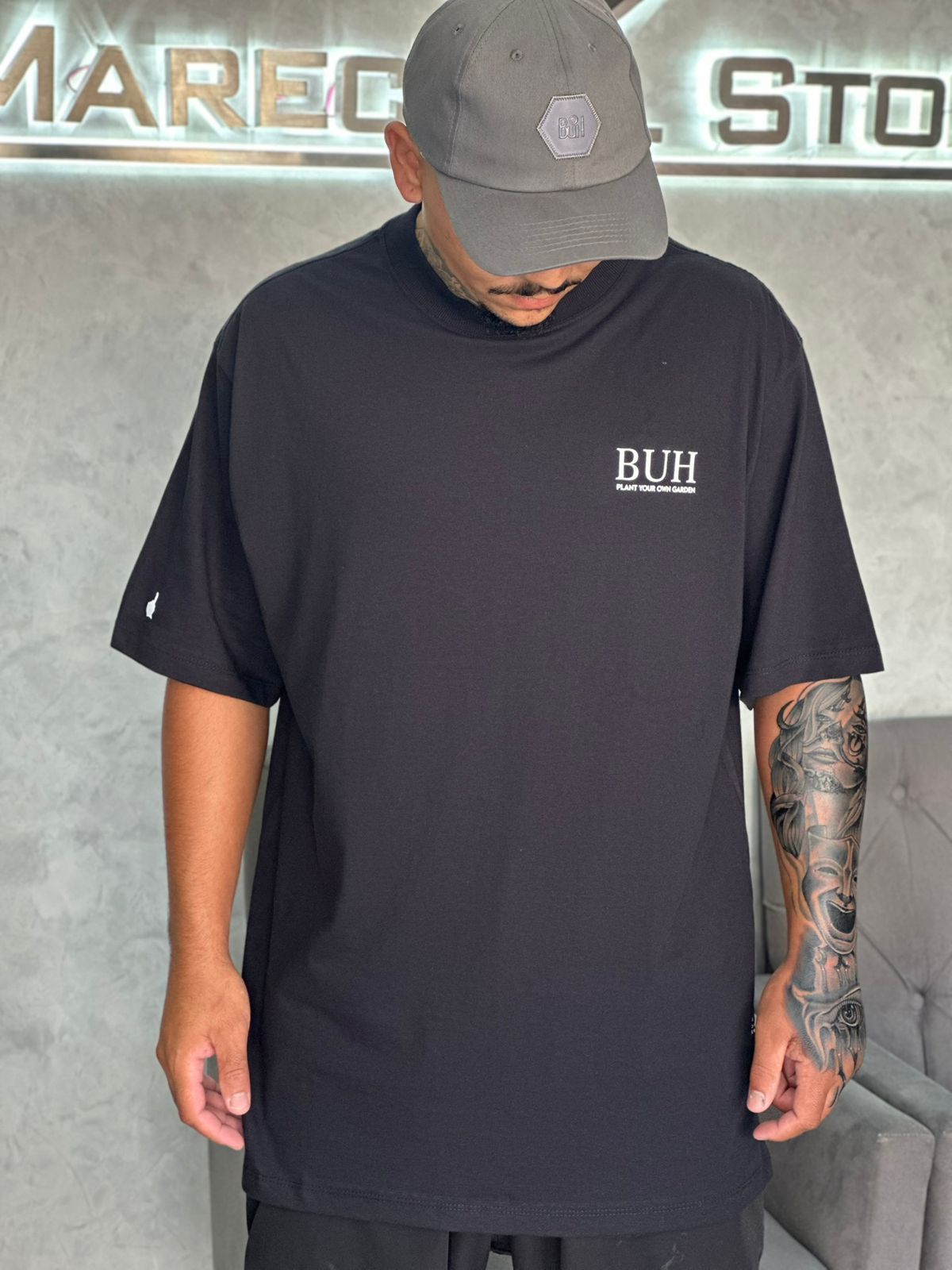 Oversized Buh