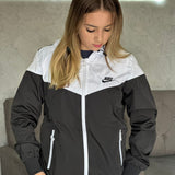 Corta Vento Impermeável Feminino