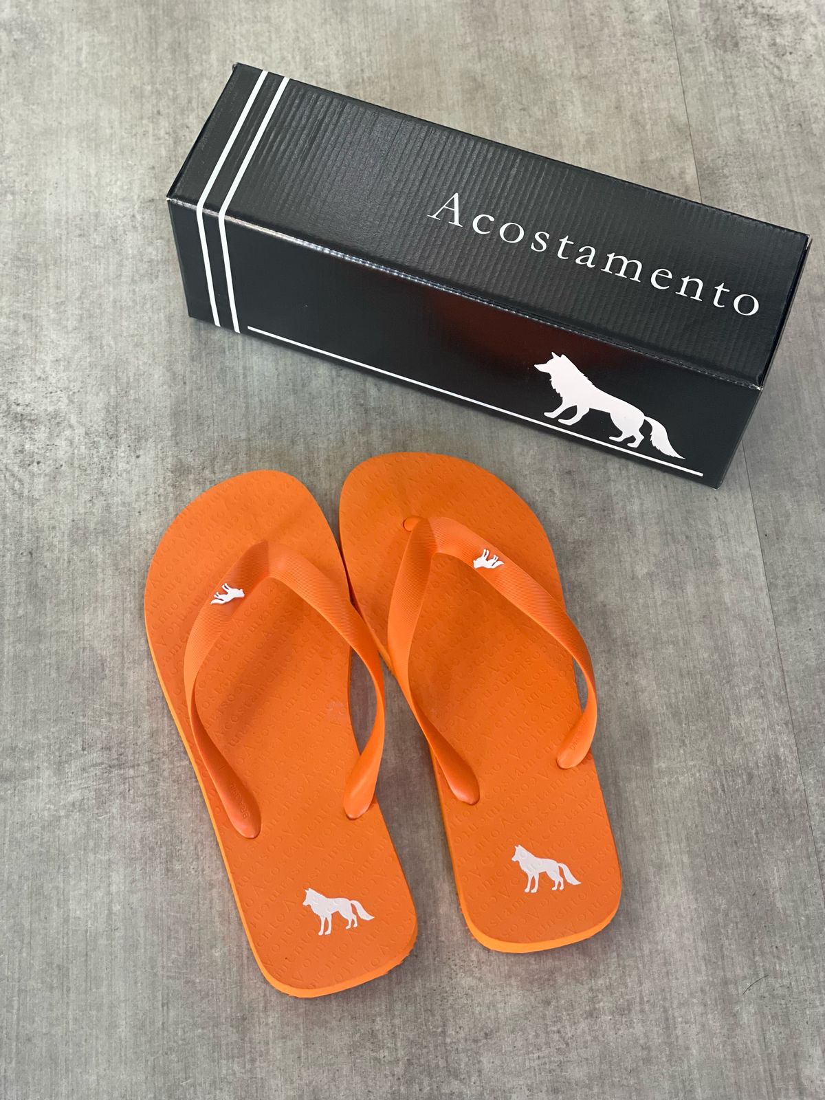 Chinelo Acostamento