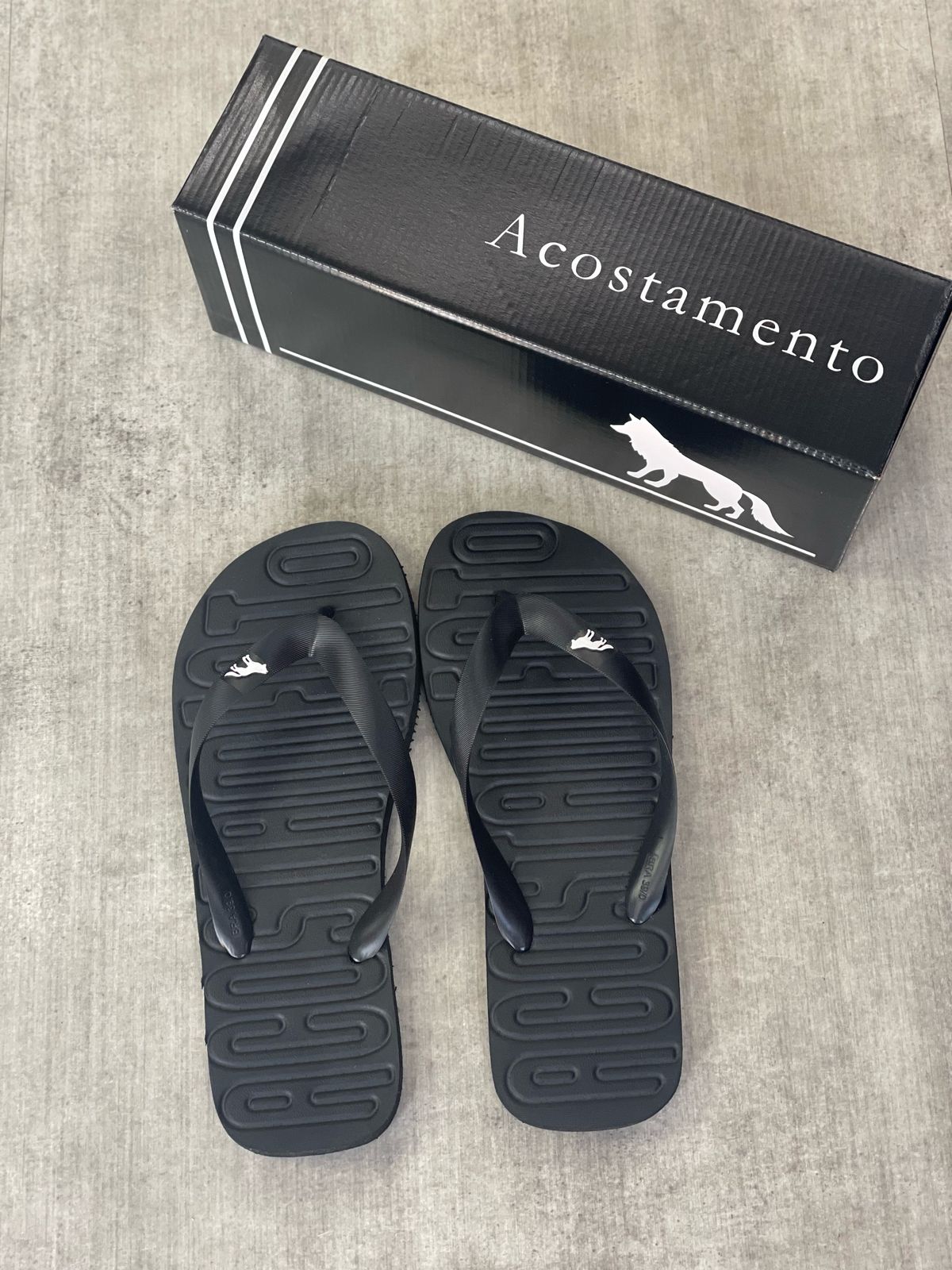 Chinelo Acostamento