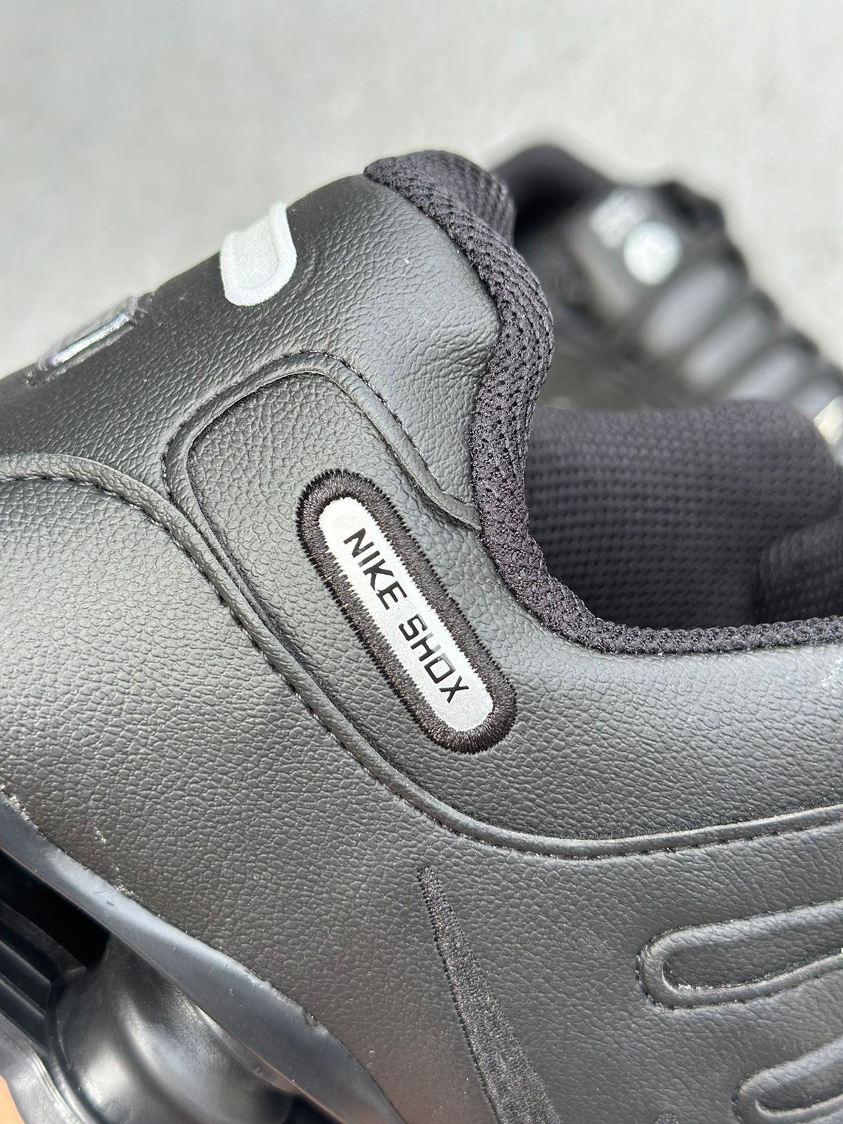 Shox NZ Preto