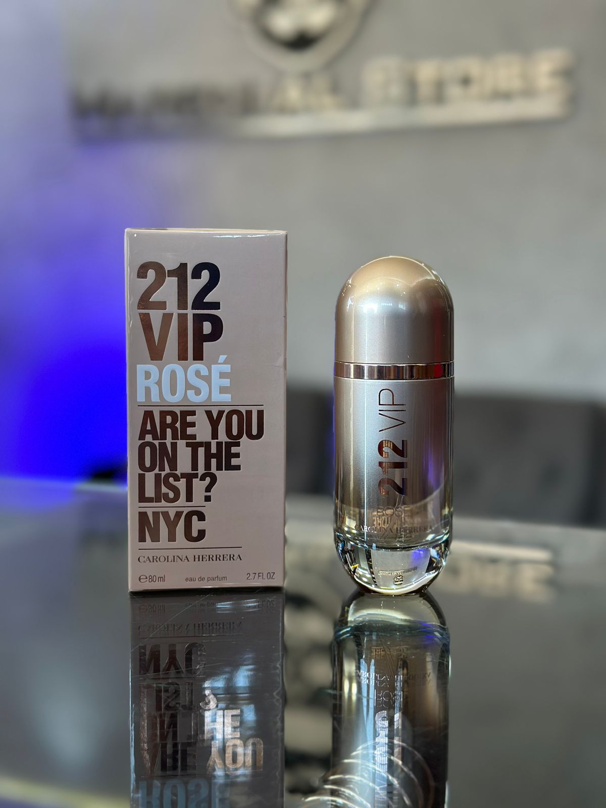 Perfume 212 VIP Rose